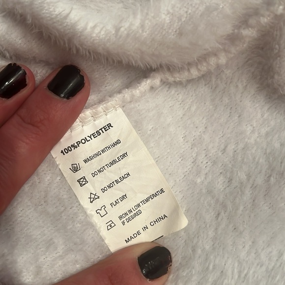 Women’s Panda Robe 🐼 - Picture 10 of 16